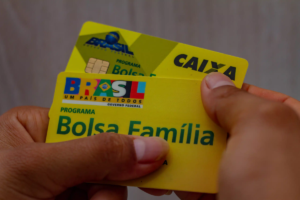 Read more about the article Novo Bolsa Família – Baixar aplicativo e cadastrar grátis